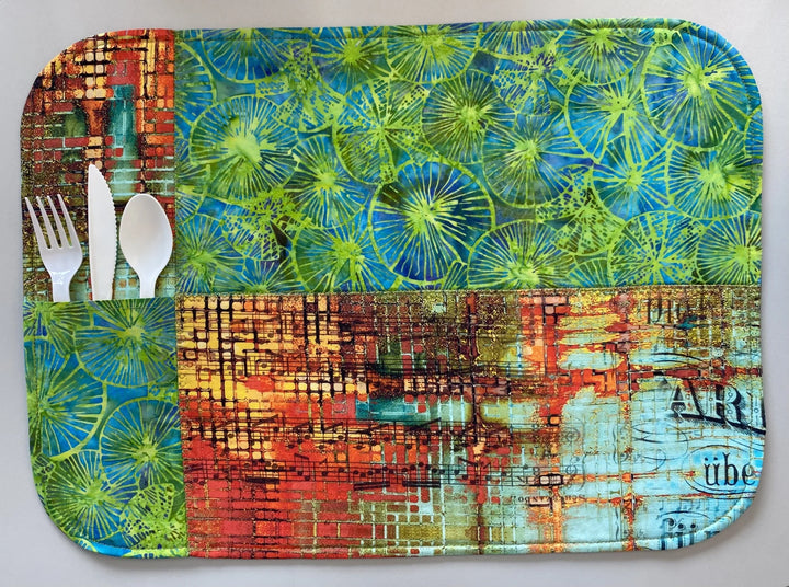 Cut Loose Press Easy Peasy Placemats with Pockets