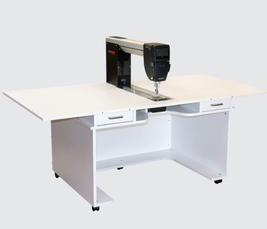 Standard Table by Horn