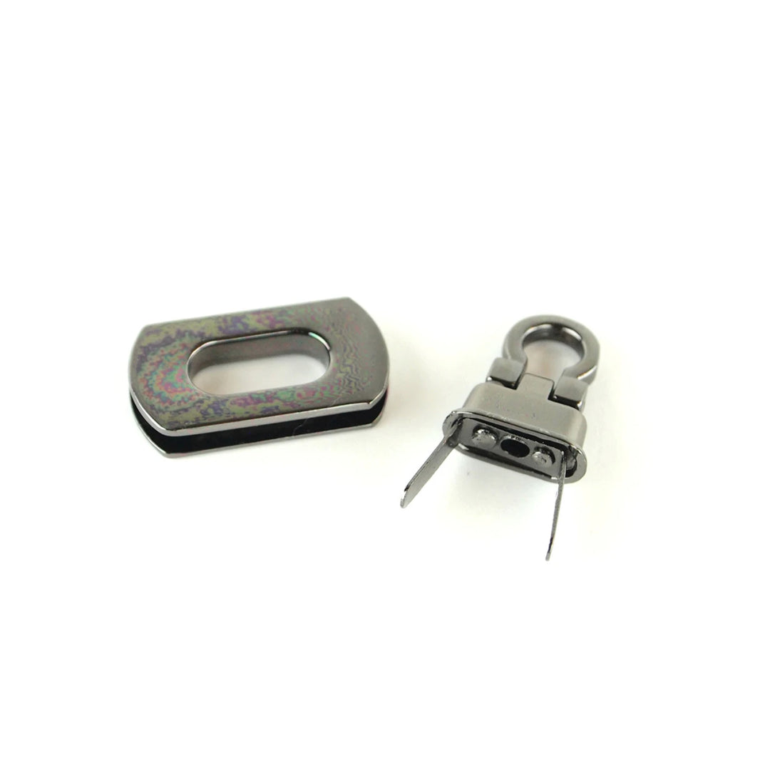 Sallie Tomato Pocket Flip Lock Gunmetal