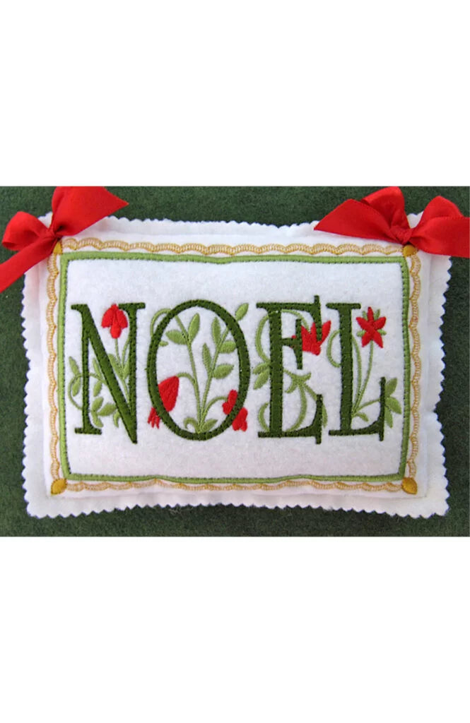 JBD Make It Merry! Mini Hanging Pillows